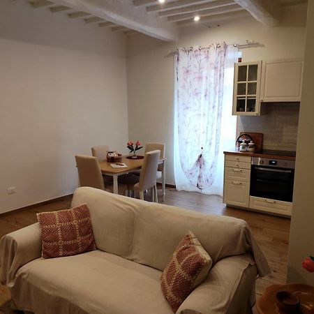 Casa Vacanze 206 Cavour House ออร์เวียโต ภายนอก รูปภาพ