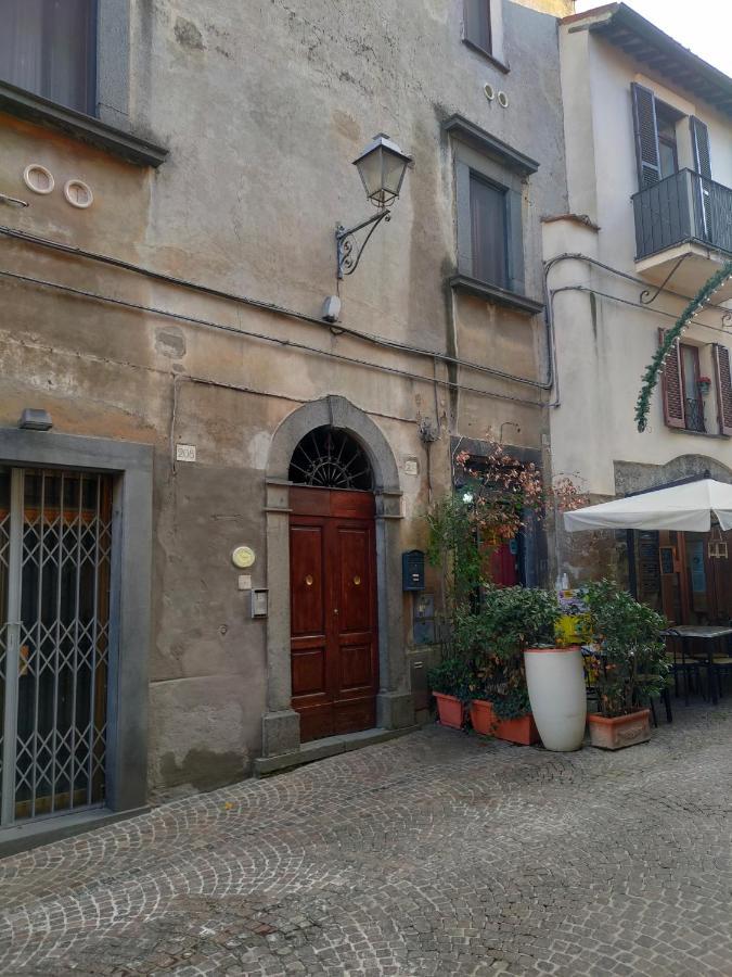 Casa Vacanze 206 Cavour House ออร์เวียโต ภายนอก รูปภาพ