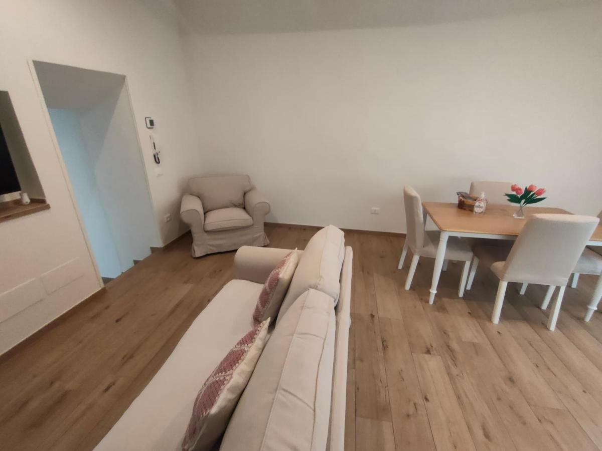 Casa Vacanze 206 Cavour House ออร์เวียโต ภายนอก รูปภาพ