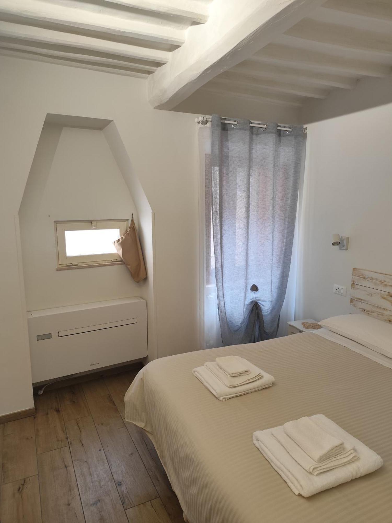Casa Vacanze 206 Cavour House ออร์เวียโต ภายนอก รูปภาพ
