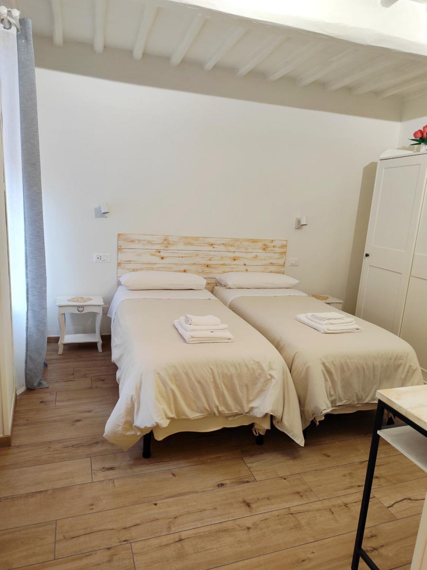 Casa Vacanze 206 Cavour House ออร์เวียโต ภายนอก รูปภาพ