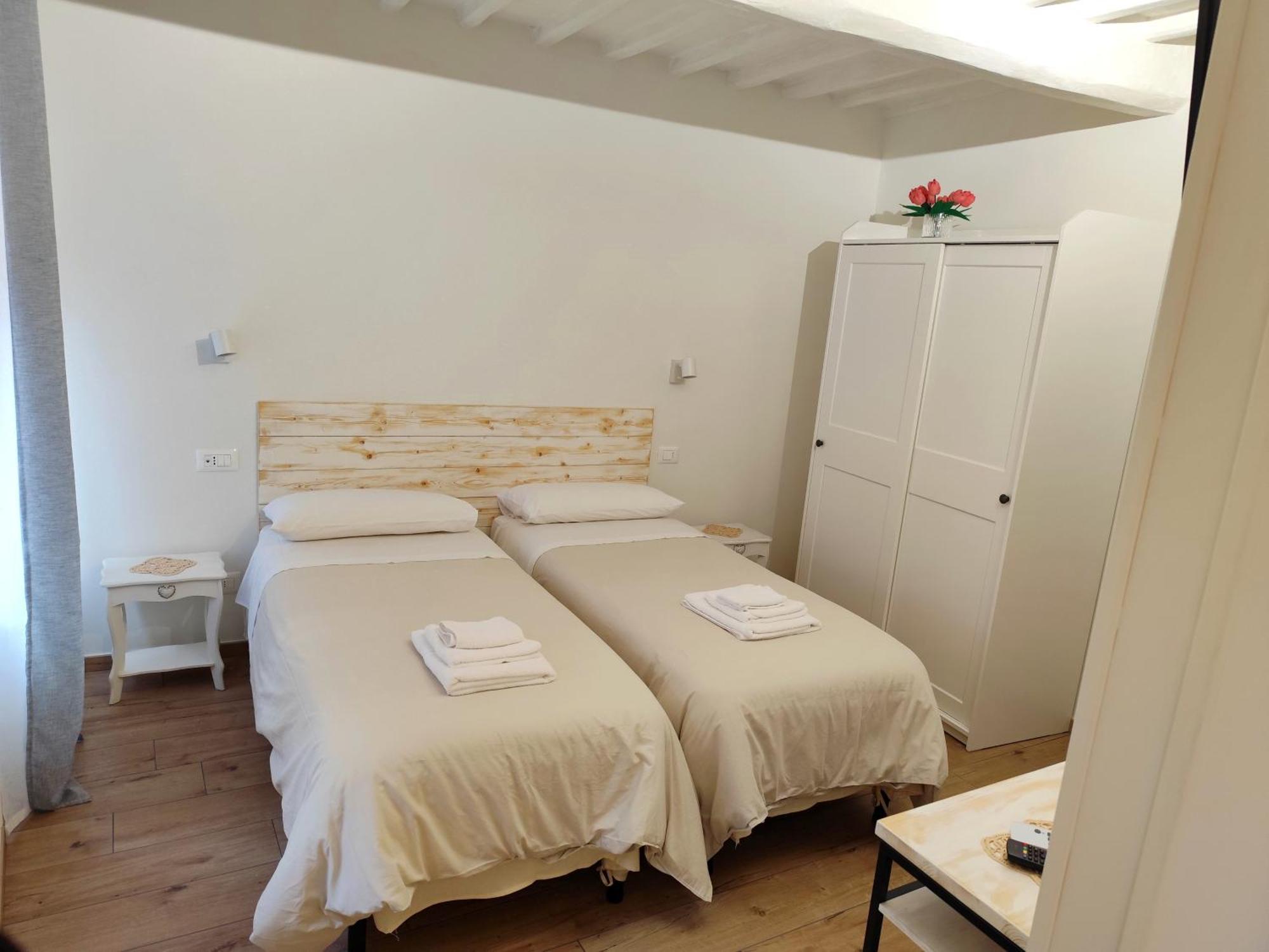 Casa Vacanze 206 Cavour House ออร์เวียโต ภายนอก รูปภาพ