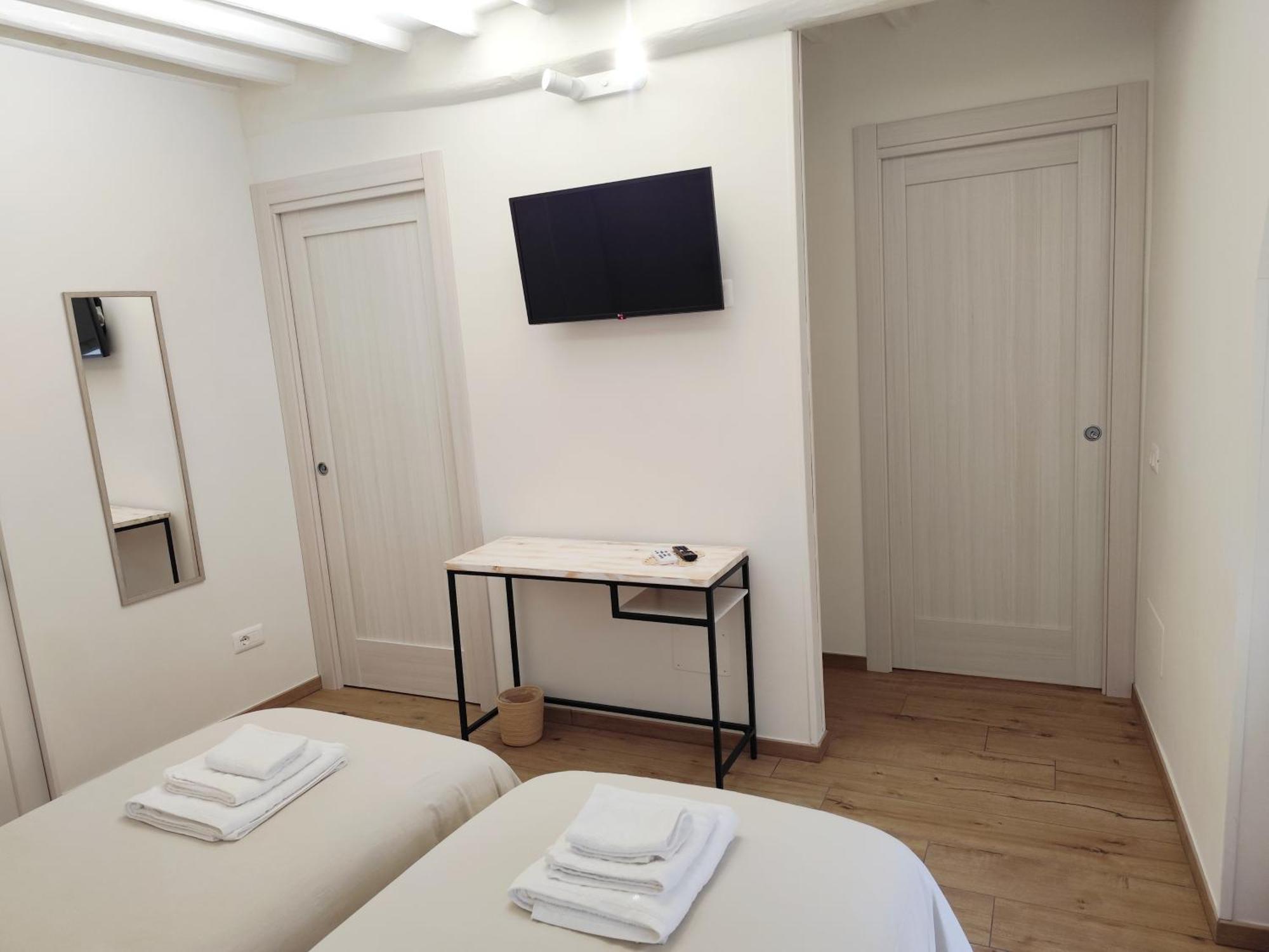 Casa Vacanze 206 Cavour House ออร์เวียโต ภายนอก รูปภาพ