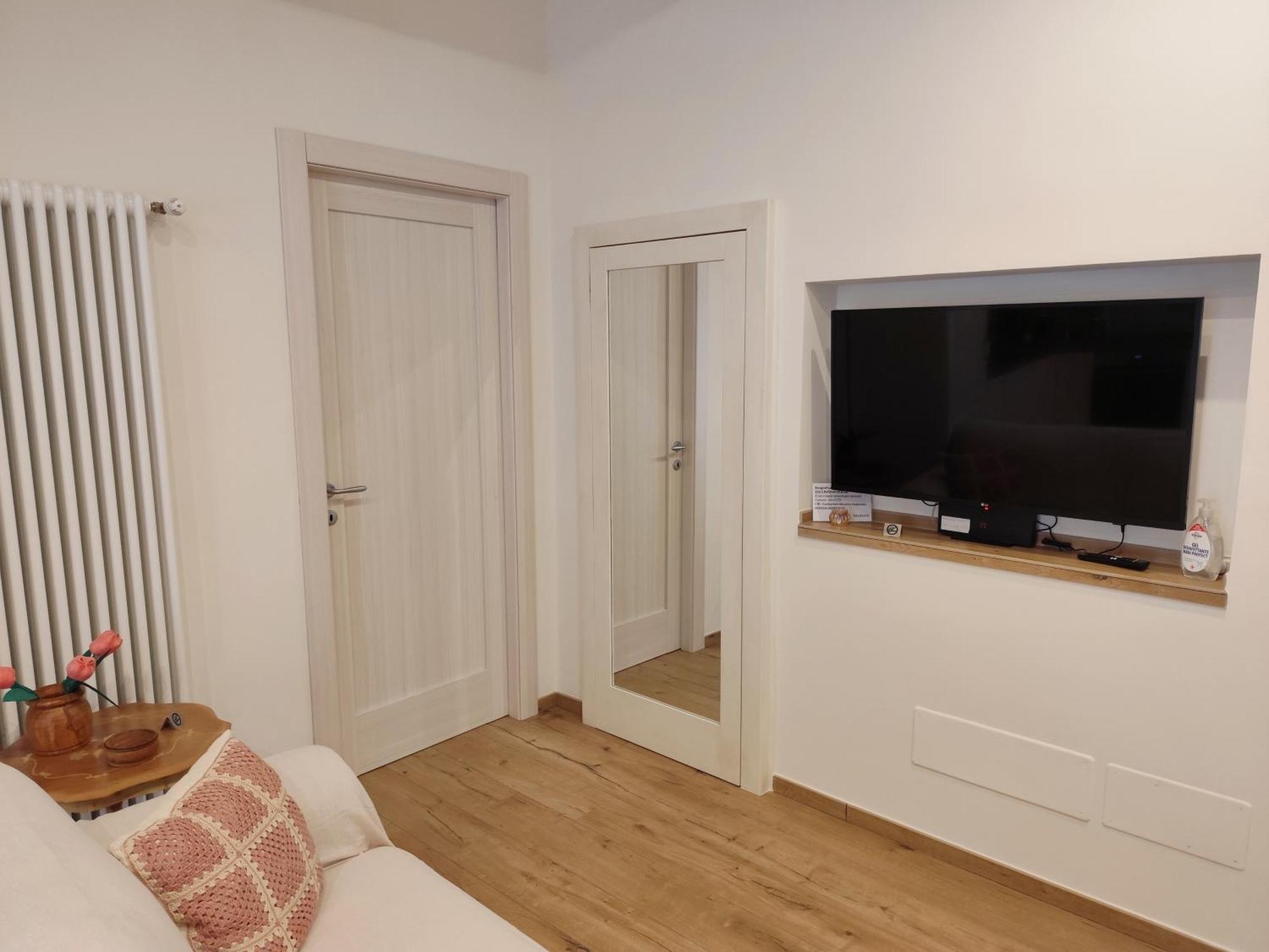 Casa Vacanze 206 Cavour House ออร์เวียโต ภายนอก รูปภาพ